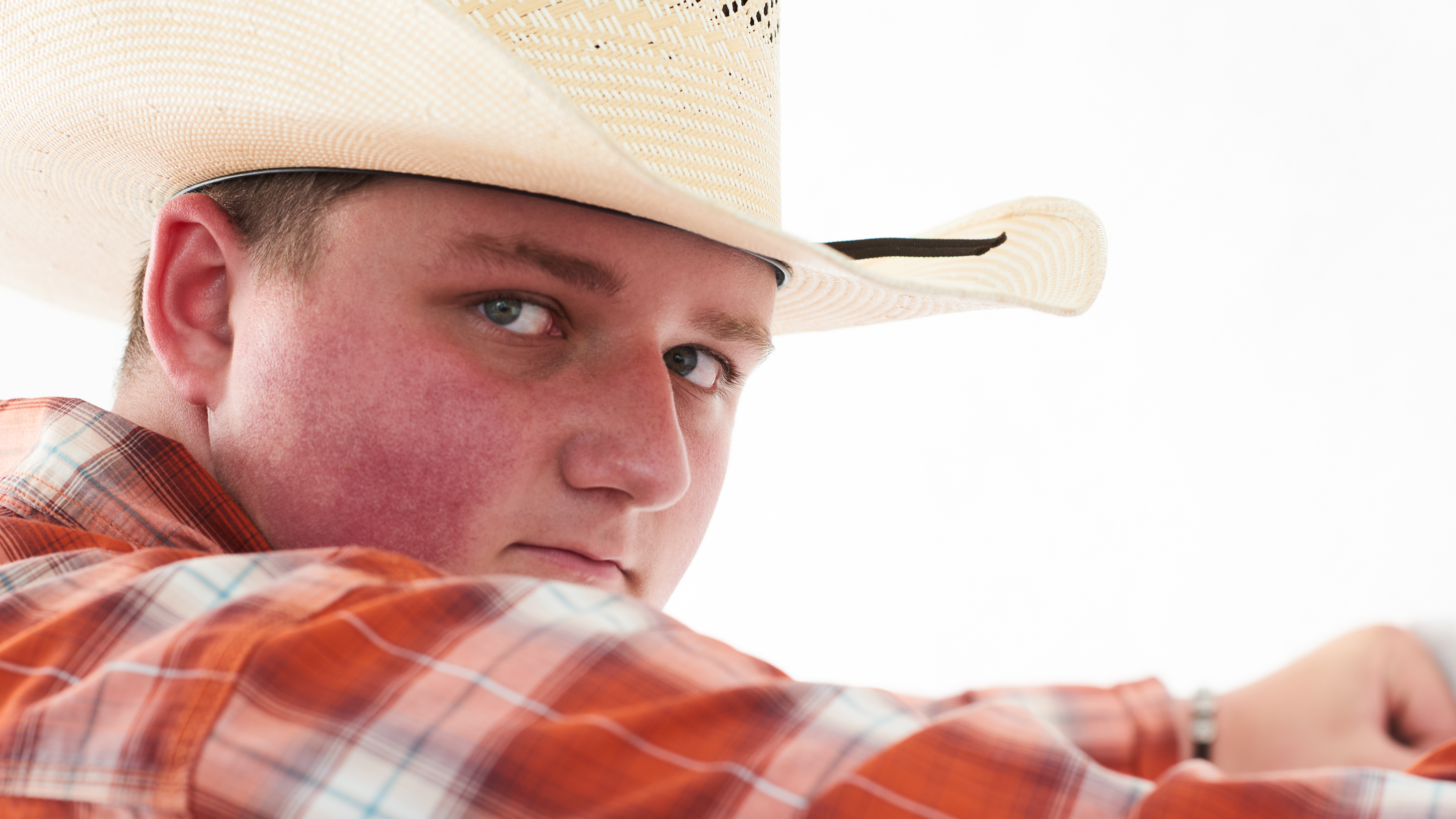 michaelblack_BLACKSUN_MALE_STUDENT_PORTRAIT_08b